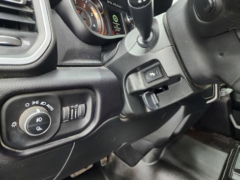 Used 2020 RAM 3500 Big Horn w/ Level 1 Equipment Group image 46