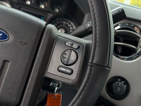 Used 2015 Ford F250 XLT w/ FX4 Off-Road Package image 10