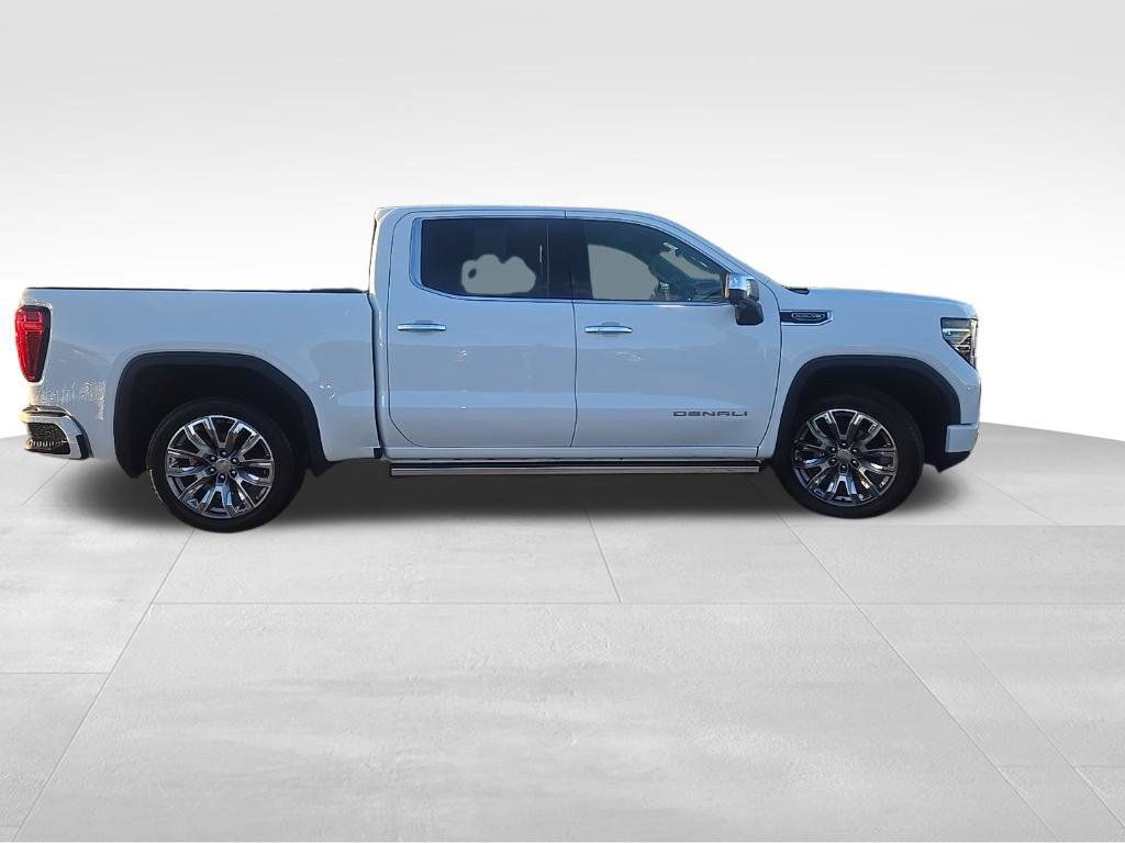 Certified 2024 GMC Sierra 1500 Denali w/ Denali Reserve Package AWD/4WD image 6