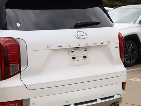 Used 2022 Hyundai Palisade Calligraphy w/ Cargo Package image 7
