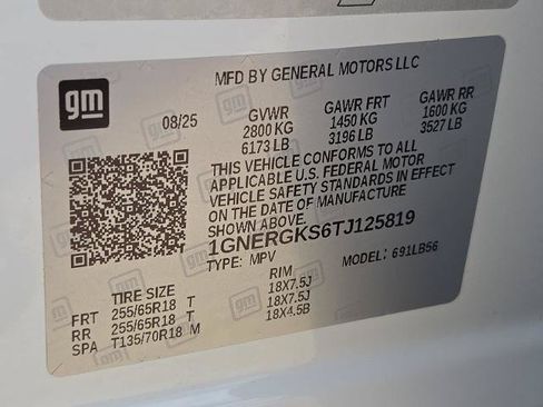 Certified 2026 Chevrolet Traverse LT FWD image 31