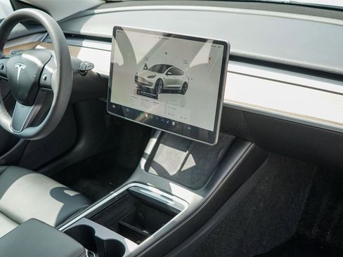 Used 2023 Tesla Model 3 Standard Range RWD image 27