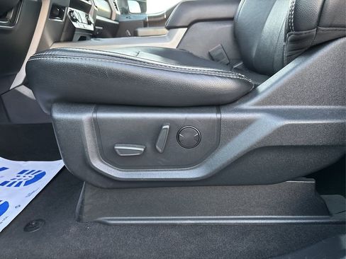 Used 2020 Ford F250 Lariat w/ Lariat Ultimate Package image 28