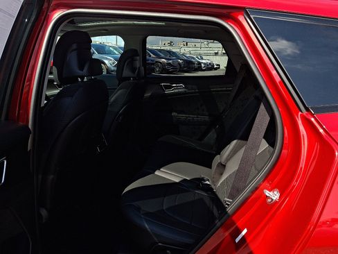 New 2026 Kia Sportage SX image 6