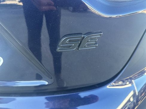 Used 2024 Toyota Corolla SE image 4