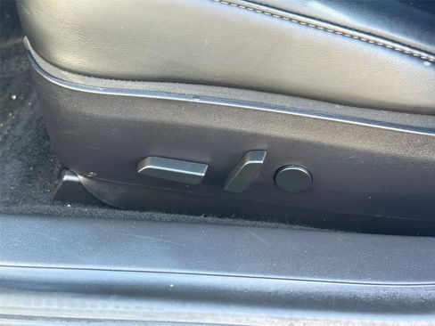 Used 2020 Tesla Model 3 Standard Range Plus image 27