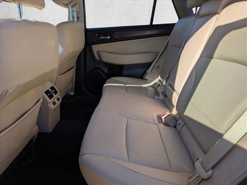 Used 2017 Subaru Outback 2.5i Limited image 19