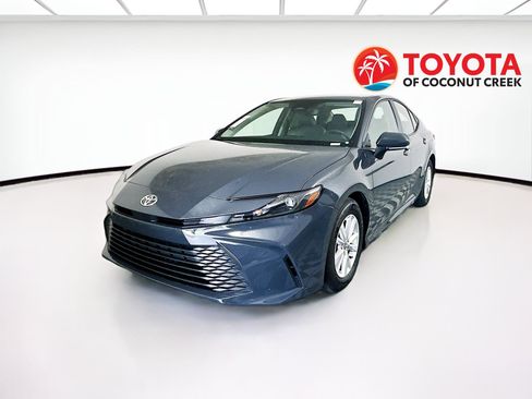 Used 2026 Toyota Camry LE FWD image 7