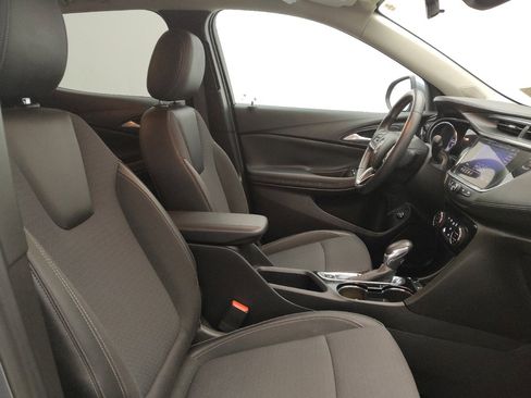 Used 2021 Buick Encore GX Select w/ Sport Touring Package image 21