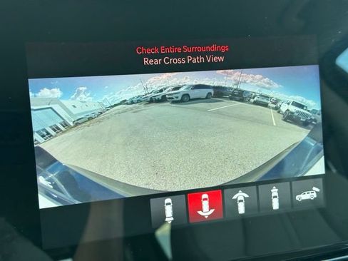 Used 2022 Jeep Wagoneer Series III w/ Convenience Group I AWD/4WD image 28
