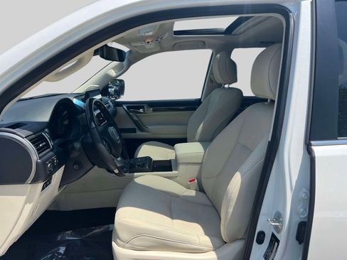 Used 2023 Lexus GX 460 Premium AWD/4WD image 11