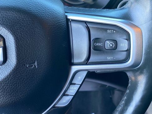 Used 2019 RAM 1500 Big Horn image 18