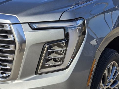 New 2026 GMC Yukon Denali w/ Sun & Power Step Package image 6