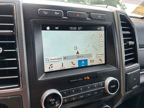 Used 2018 Ford Expedition XLT w/ Equipment Group 202A image 20