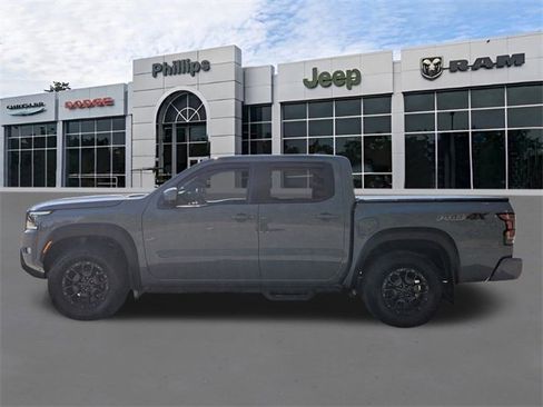 Used 2022 Nissan Frontier PRO-4X w/ Pro-4X Premium Package image 6