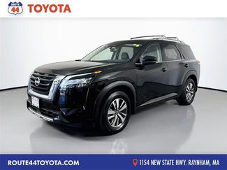 Used 2022 Nissan Pathfinder SL AWD/4WD video 1