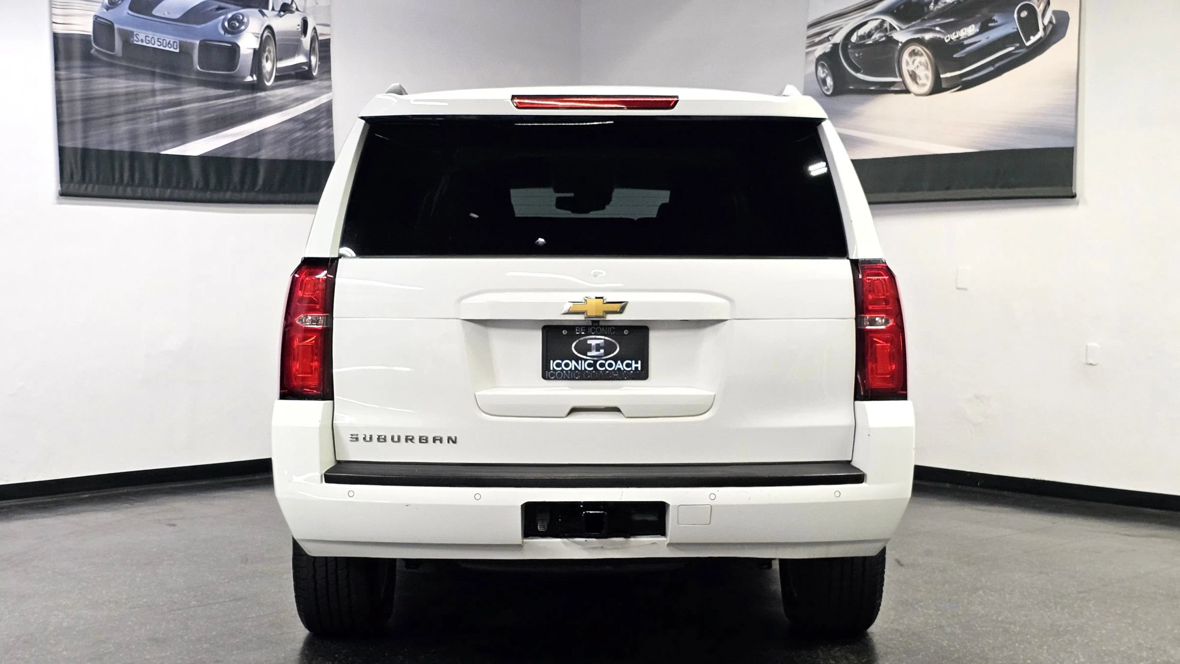 Used 2018 Chevrolet Suburban LT AWD/4WD image 25