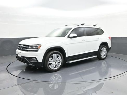 Used 2019 Volkswagen Atlas SE image 1