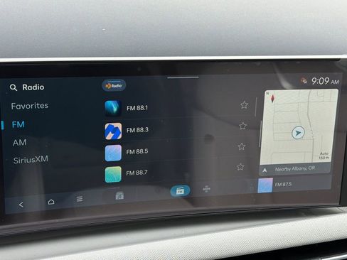 New 2026 Hyundai Tucson Limited image 16