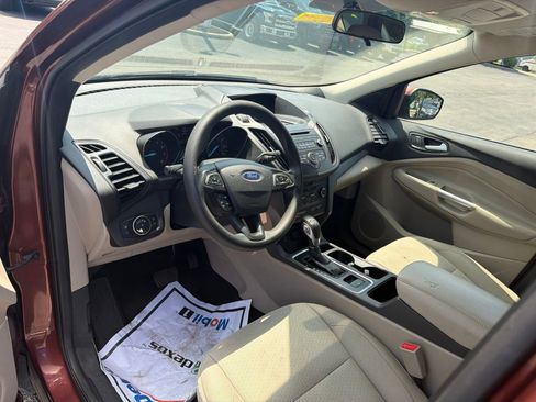 Used 2018 Ford Escape SE AWD/4WD image 10