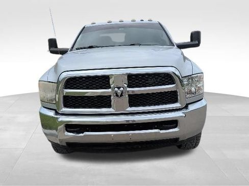 Used 2016 RAM 2500 Tradesman w/ Chrome Appearance Group AWD/4WD image 11
