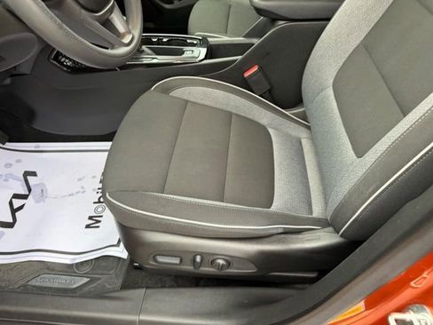 Used 2023 Chevrolet TrailBlazer LT w/ Convenience Package image 16