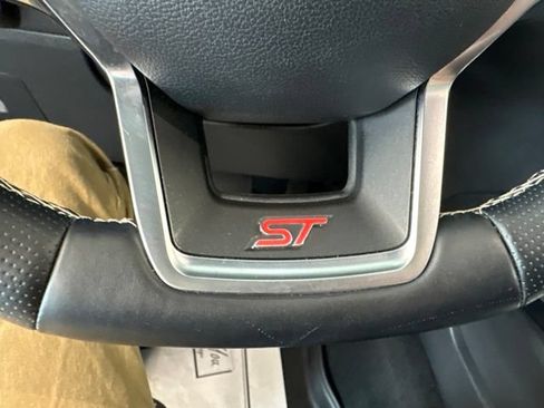 Used 2021 Ford Explorer ST w/ Equipment Group 401A AWD/4WD image 38