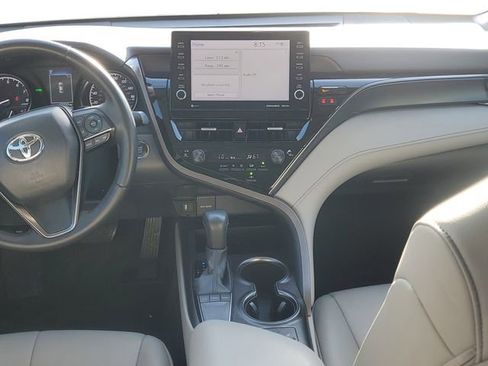 Used 2023 Toyota Camry SE w/ Cold Weather Package image 14
