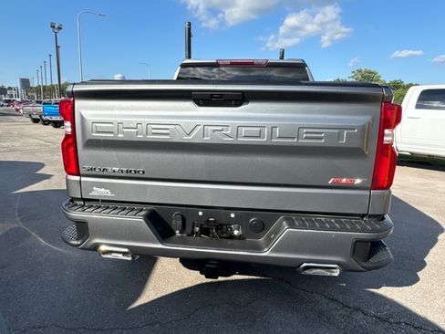 Used 2021 Chevrolet Silverado 1500 RST AWD/4WD image 4