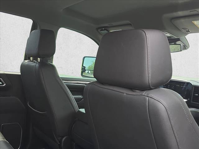 Used 2024 Chevrolet Silverado 2500 LTZ AWD/4WD image 24
