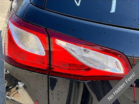 Used 2021 Chevrolet Equinox LT w/ LPO, Floor Liner Package AWD/4WD image 28