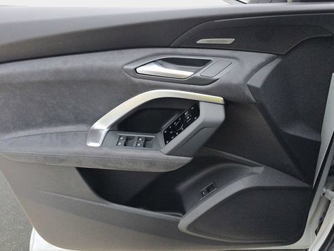 New 2026 Audi SQ5 Premium Plus AWD/4WD image 18