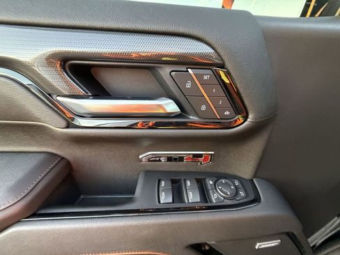 Certified 2025 GMC Sierra 1500 AT4 w/ AT4 Premium Package image 30