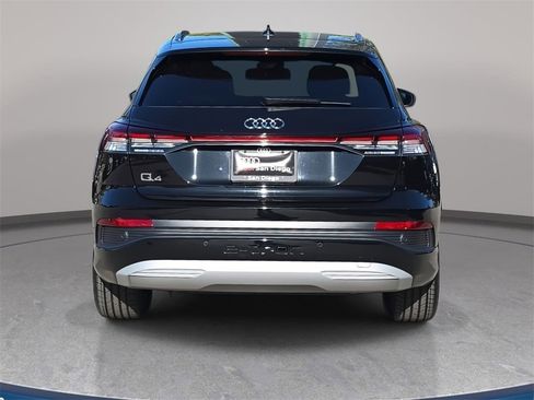 Used 2023 Audi Q4 e-tron Premium Plus w/ Premium Plus image 5