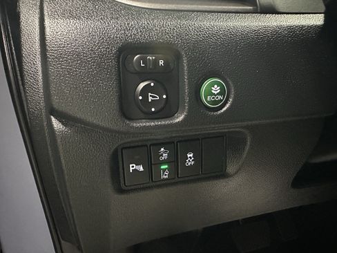 Used 2024 Honda Passport EX-L image 31