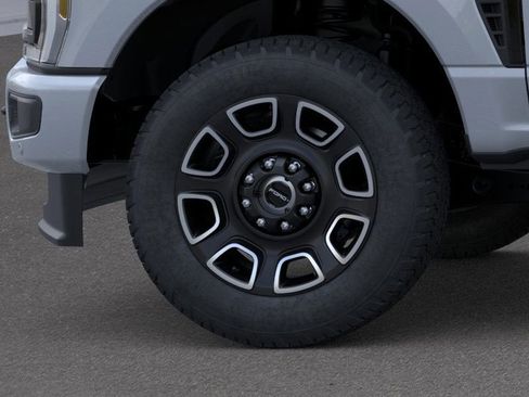 New 2026 Ford F250 Platinum image 19