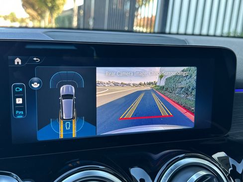 New 2026 Mercedes-Benz GLB 250 image 19