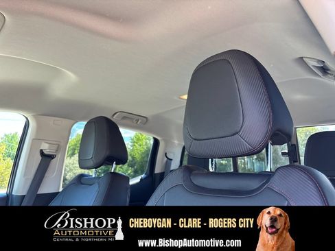 Used 2016 GMC Canyon SLE w/ All Terrain Package AWD/4WD image 20