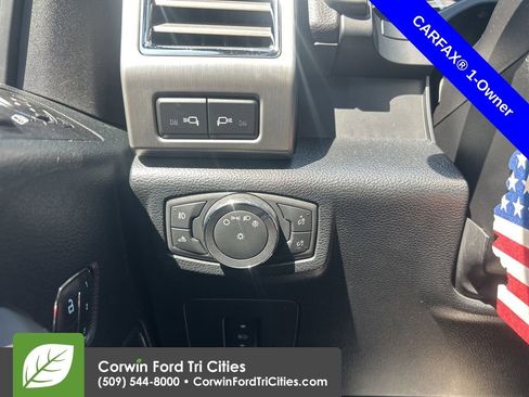 Used 2015 Ford F150 Platinum w/ Equipment Group 701A Luxury image 15