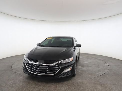 Used 2021 Chevrolet Malibu Premier image 31