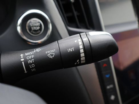 Used 2016 INFINITI Q50 Premium AWD/4WD image 35