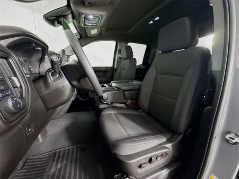 Used 2025 Chevrolet Silverado 1500 Custom image 19