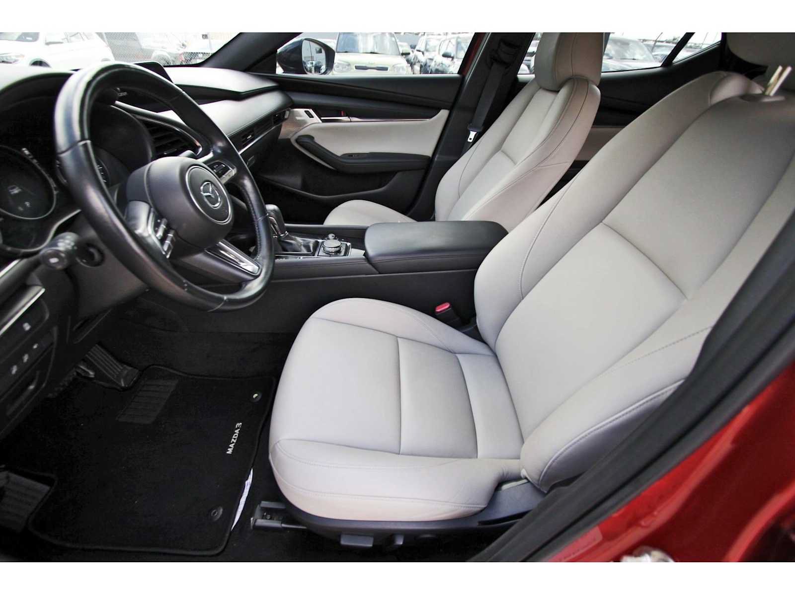 Used 2023 MAZDA MAZDA3 AWD 2.5 Turbo Hatchback image 10