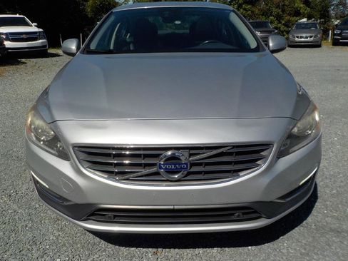 Used 2016 Volvo S60 T5 Premier image 8