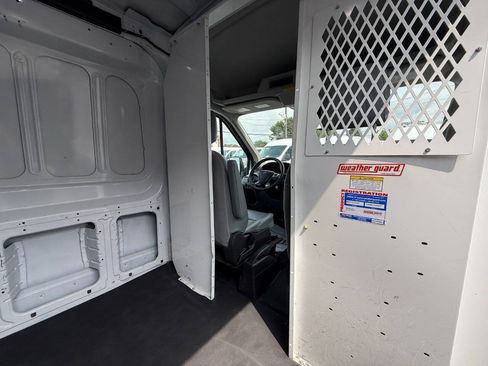 Used 2019 Ford Transit 250 148 Medium Roof RWD image 30