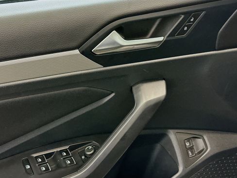 Used 2024 Volkswagen Jetta S image 15