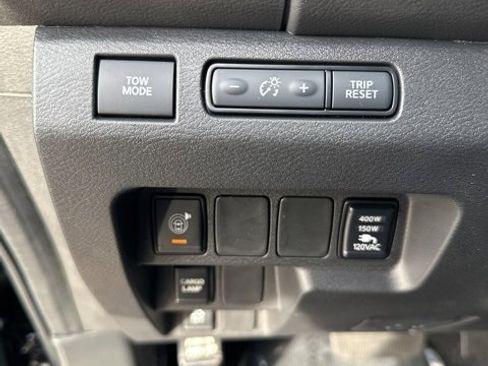 New 2026 Nissan Frontier SV w/ SV Convenience Package image 22