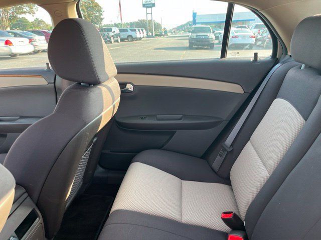 Used 2010 Chevrolet Malibu LT w/ Power Convenience Package FWD image 12