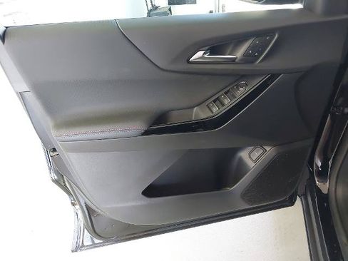 New 2026 Chevrolet Equinox RS w/ Convenience Package III FWD image 25