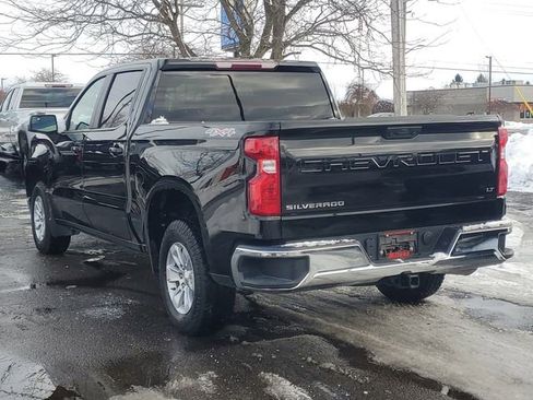 Used 2025 Chevrolet Silverado 1500 LT image 3